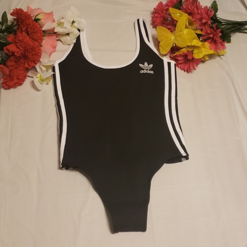 🔥🌹😱 Gorgeous Adidas Body Suit